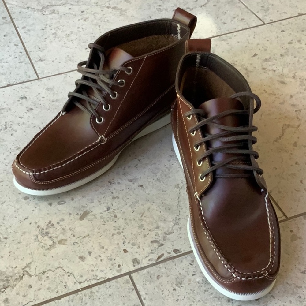 G.H. Bass & Co. Men’s Brown Leather Camp Moc Shoe